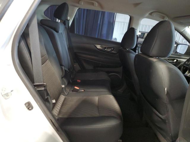 Photo 11 from auction – 2017 NISSAN ROGUE S with VIN 5N1AT2MT5HC867203
