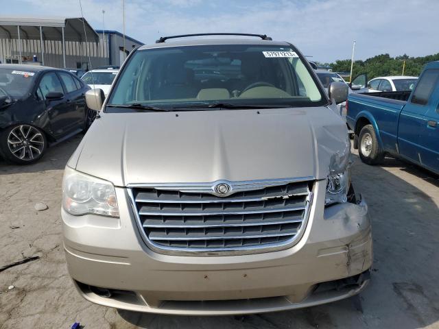 Photo 5 from auction – 2008 CHRYSLER TOWN & COU with VIN 2A8HR54PX8R817435