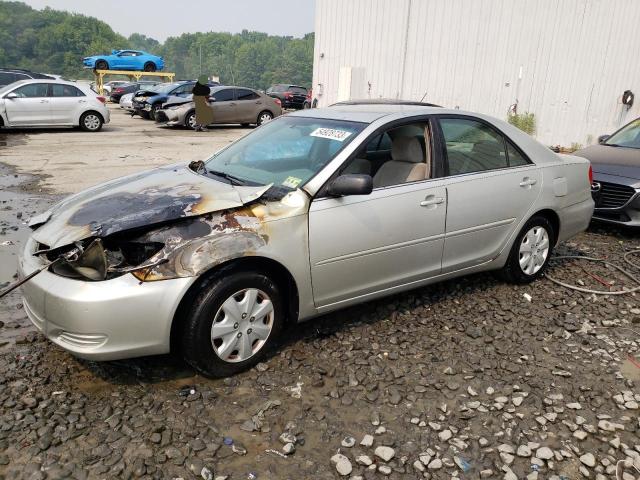 TOYOTA CAMRY LE 2002 with VIN 4T1BE32K32U599879 - Photo from auction