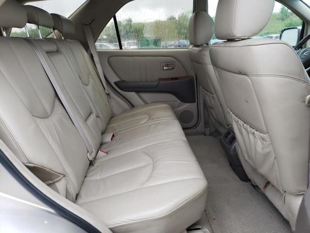 Photo 11 from auction – 2002 LEXUS RX 300 with VIN JTJHF10U520263661