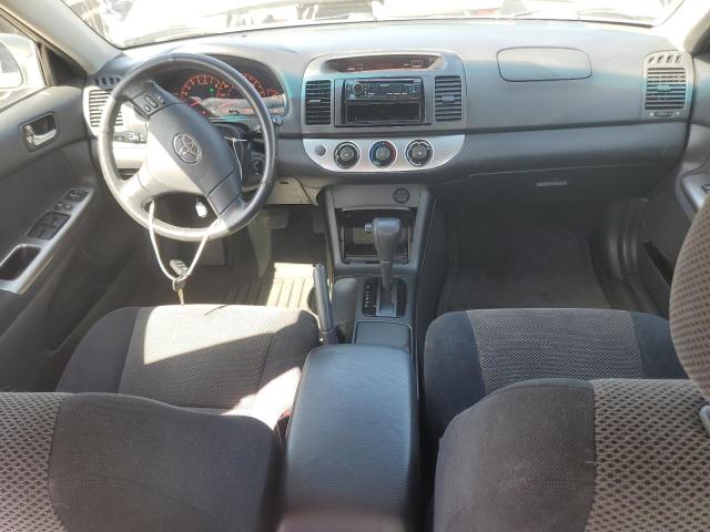 Photo 8 from auction – 2005 TOYOTA CAMRY LE with VIN 4T1BE32K05U977595