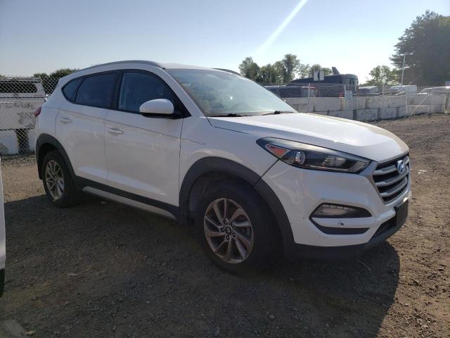 Photo 4 from auction – 2017 HYUNDAI TUCSON LIM with VIN KM8J3CA42HU263184