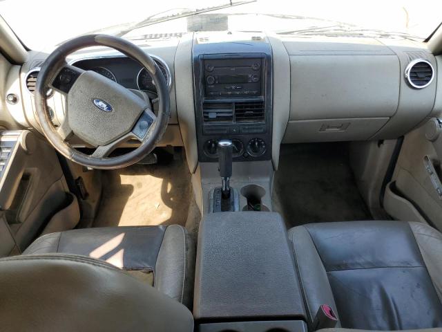 Zdjęcie 8 z aukcji – 2006 FORD EXPLORER X z VIN 1FMEU63E56UA66898