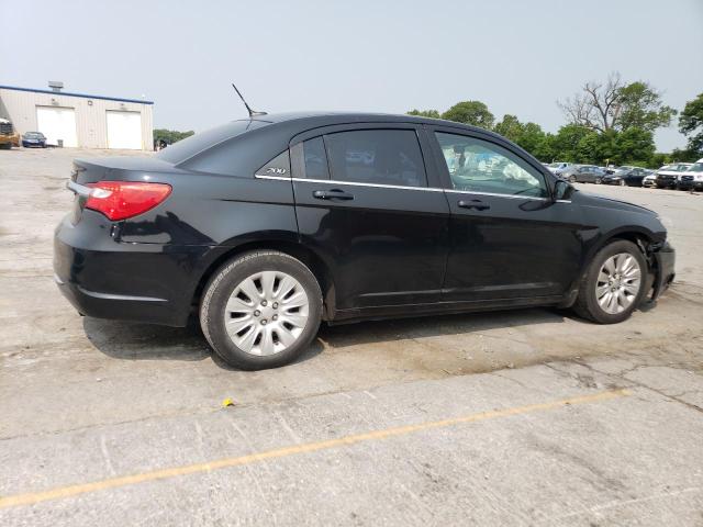 Photo 3 from auction – 2013 CHRYSLER 200 LX with VIN 1C3CCBAB7DN735684