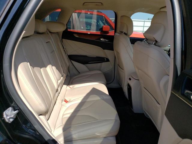 Photo 10 from auction – 2017 LINCOLN MKC SELECT with VIN 5LMCJ2C92HUL28176