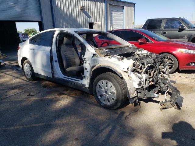 Photo 4 from auction – 2014 FORD FUSION S with VIN 3FA6P0G77ER355415