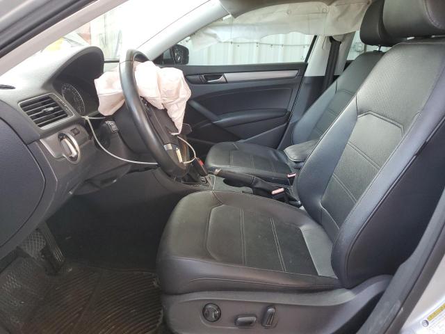 Photo 7 from auction – 2015 VOLKSWAGEN PASSAT S with VIN 1VWAS7A33FC080267