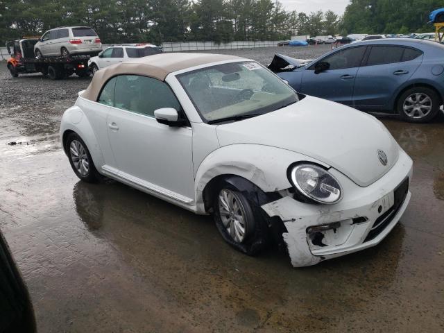 Photo 4 from auction – 2018 VOLKSWAGEN BEETLE S with VIN 3VW5DAAT1JM501953