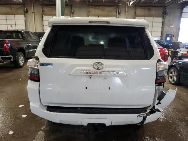 Photo 6 from auction – 2016 TOYOTA 4RUNNER SR with VIN JTEZU5JR9G5135752