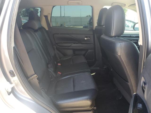 Photo 10 from auction – 2015 MITSUBISHI OUTLANDER with VIN JA4AD3A32FZ013303