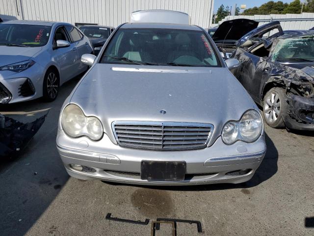 Photo 5 from auction – 2001 MERCEDES-BENZ C 320 with VIN WDBRF64J41F126497