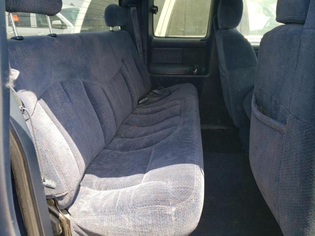Photo 10 from auction – 1999 CHEVROLET SILVERADO with VIN 2GCEC19T0X1137289
