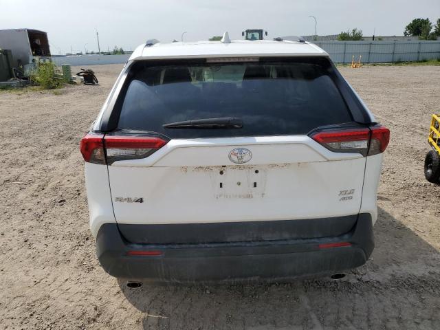 Photo 6 from auction – 2021 TOYOTA RAV4 XLE with VIN 2T3P1RFV0MW157399