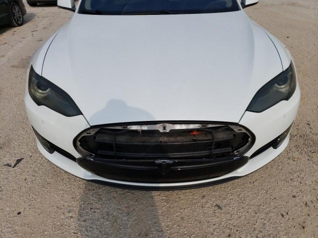 Photo 11 from auction – 2014 TESLA MODEL S with VIN 5YJSA1H17EFP58418