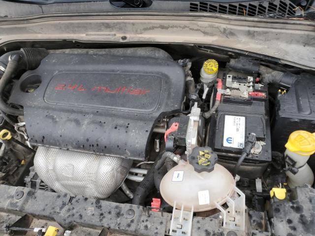 Photo 11 from auction – 2017 JEEP RENEGADE S with VIN ZACCJAAB6HPF18782