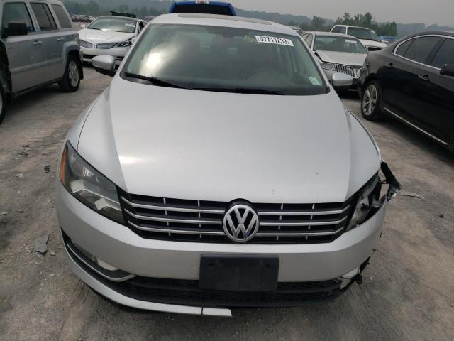 Photo 5 from auction – 2013 VOLKSWAGEN PASSAT SEL with VIN 1VWCN7A31DC050844