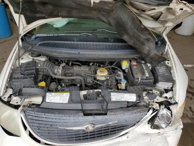 Photo 11 from auction – 2002 CHRYSLER TOWN & COU with VIN 2C8GP74L22R667750