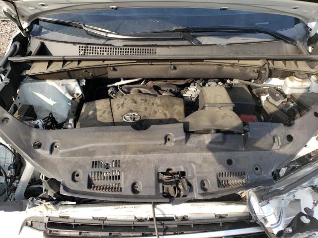 Photo 12 from auction – 2018 TOYOTA HIGHLANDER with VIN 5TDJZRFH1JS864372