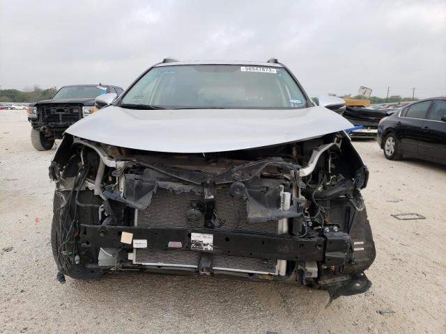 Photo 5 from auction – 2015 TOYOTA RAV4 XLE with VIN JTMWFREV8FD046968