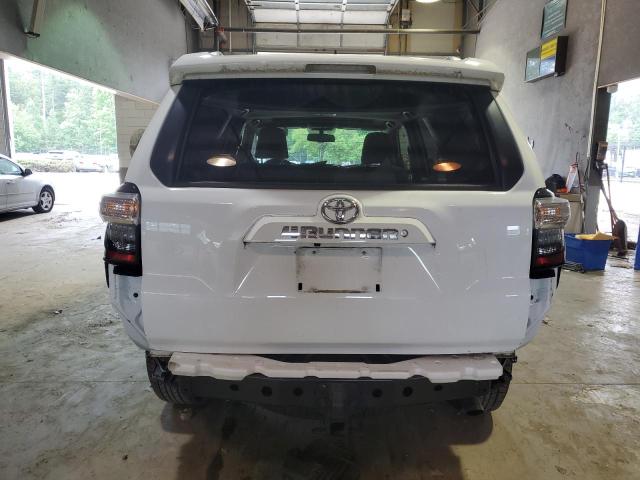Photo 6 from auction – 2017 TOYOTA 4RUNNER SR with VIN JTEBU5JR9H5414900