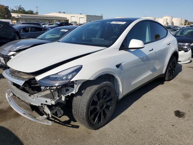 TESLA MODEL Y 2020 z numerem VIN 5YJYGDEEXLF011247 - Zdjęcie z aukcji