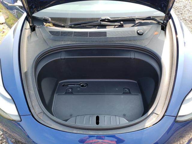 Photo 11 from auction – 2019 TESLA MODEL 3 with VIN 5YJ3E1EB5KF497260