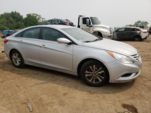 Photo 4 from auction – 2012 HYUNDAI SONATA with VIN 5NPEB4ACXCH413213