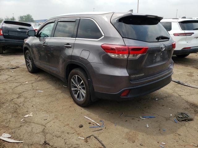 Photo 2 from auction – 2019 TOYOTA HIGHLANDER with VIN 5TDJZRFH0KS581950
