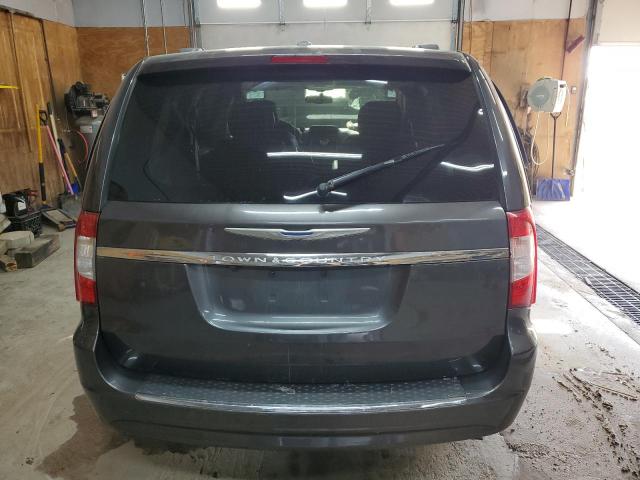 Photo 6 from auction – 2015 CHRYSLER TOWN & COU with VIN 2C4RC1BG4FR717689