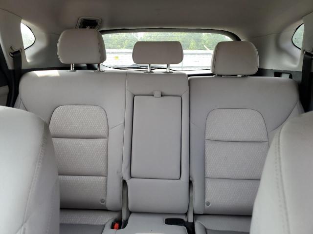 Photo 10 from auction – 2017 HYUNDAI TUCSON LIM with VIN KM8J3CA40HU520066