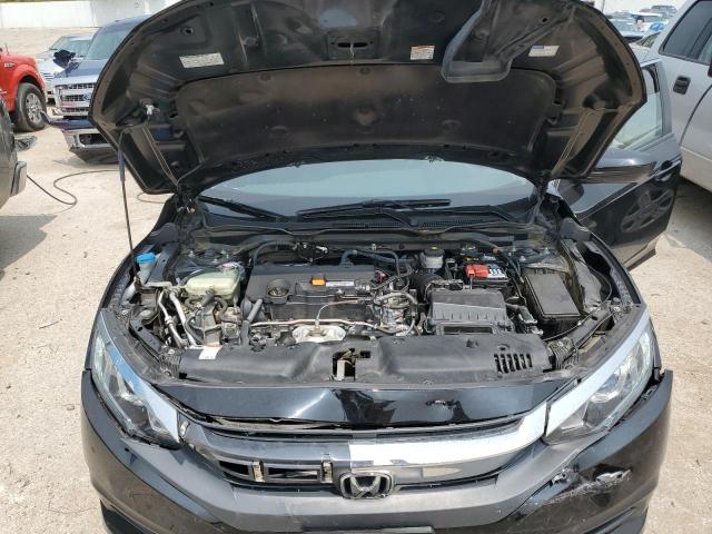 Photo 11 from auction – 2017 HONDA CIVIC LX with VIN 19XFC2F58HE011377