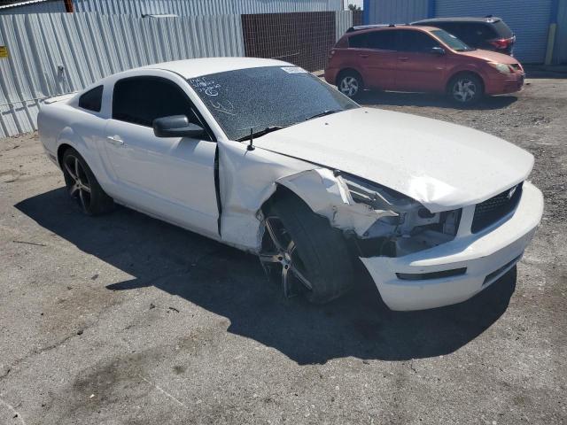 Photo 4 from auction – 2007 FORD MUSTANG with VIN 1ZVFT80N875274522
