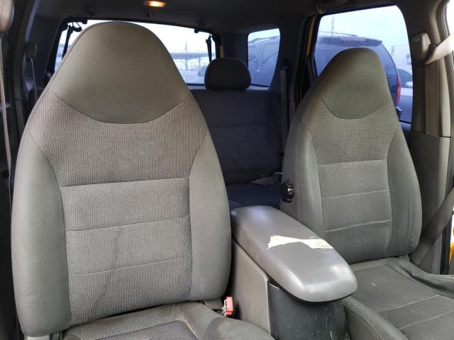 Photo 10 from auction – 2001 FORD ESCAPE XLT with VIN 1FMYU03101KF77950