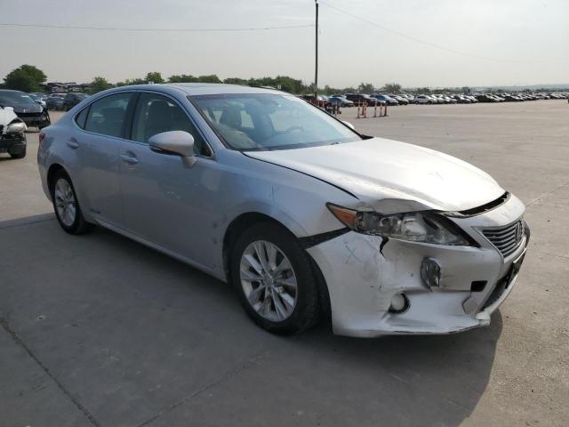 Photo 4 from auction – 2013 LEXUS ES 300H with VIN JTHBW1GG5D2023539