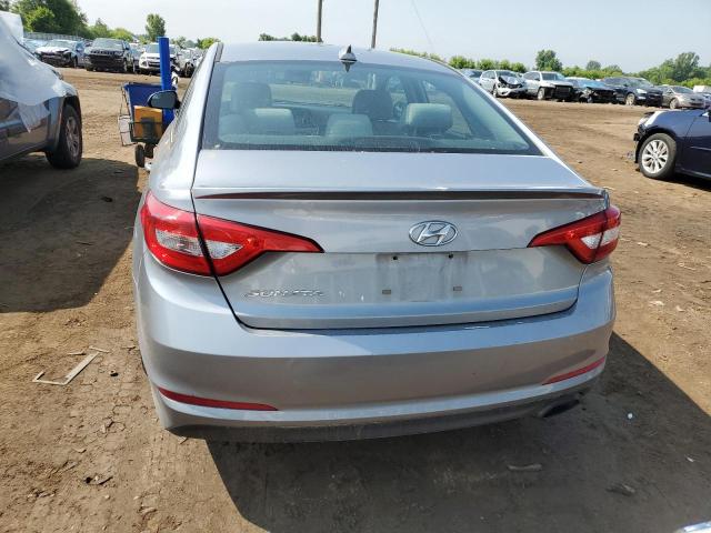 Photo 6 from auction – 2017 HYUNDAI SONATA SE with VIN 5NPE24AF7HH538462