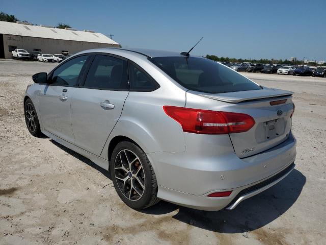 Photo 2 from auction – 2016 FORD FOCUS SE with VIN 1FADP3F28GL225496