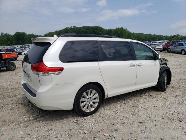 Photo 3 from auction – 2013 TOYOTA SIENNA XLE with VIN 5TDDK3DC8DS068499