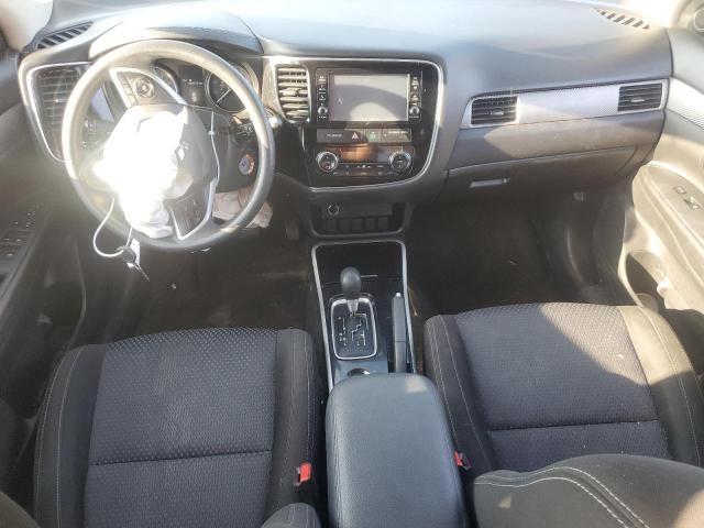 Photo 8 from auction – 2018 MITSUBISHI OUTLANDER with VIN JA4AD2A37JZ037146