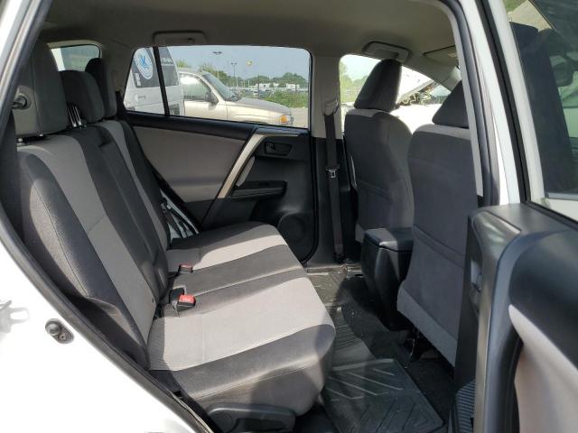Photo 10 from auction – 2015 TOYOTA RAV4 LE with VIN JTMZFREV7FD072278