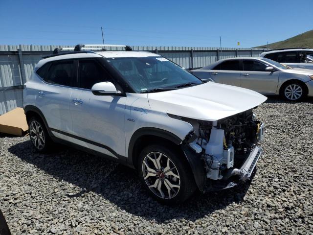 Photo 4 from auction – 2022 KIA SELTOS SX with VIN KNDETCA24N7346517