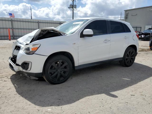 MITSUBISHI OUTLANDER 2015 z numerem VIN 4A4AP4AUXFE028515 - Zdjęcie z aukcji