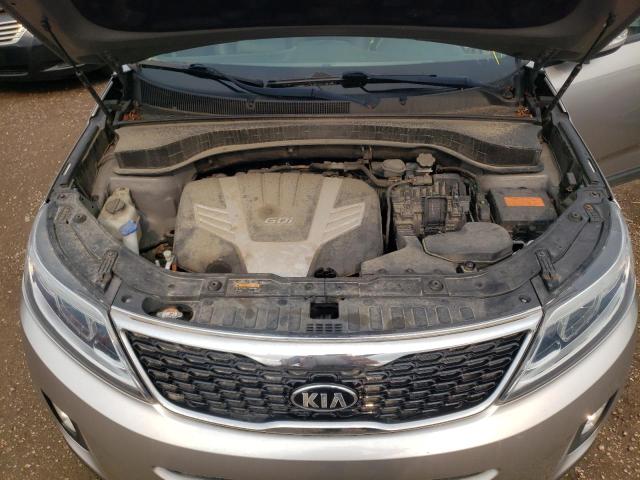 Photo 11 from auction – 2015 KIA SORENTO EX with VIN 5XYKUDA70FG569689