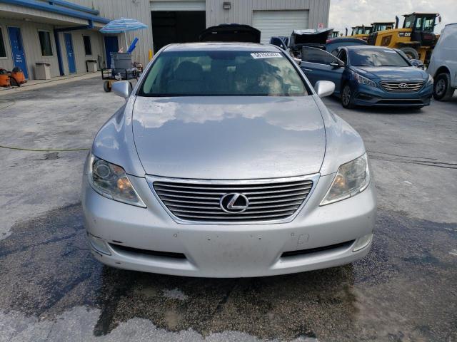 Photo 5 from auction – 2007 LEXUS LS 460L with VIN JTHGL46FX75010488