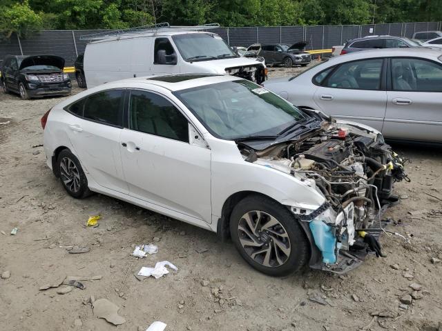 Photo 4 from auction – 2016 HONDA CIVIC EX with VIN 19XFC2F76GE039565
