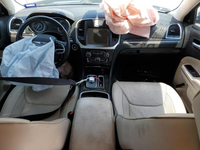 Photo 8 from auction – 2018 CHRYSLER 300 LIMITE with VIN 2C3CCAKG1JH137776