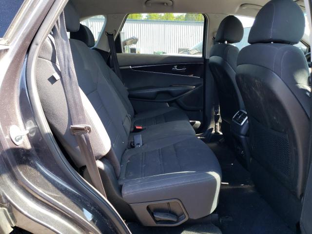Photo 11 from auction – 2018 KIA SORENTO LX with VIN 5XYPGDA52JG431267