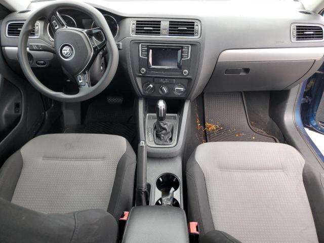 Photo 8 from auction – 2017 VOLKSWAGEN JETTA S with VIN 3VW2B7AJ3HM302052
