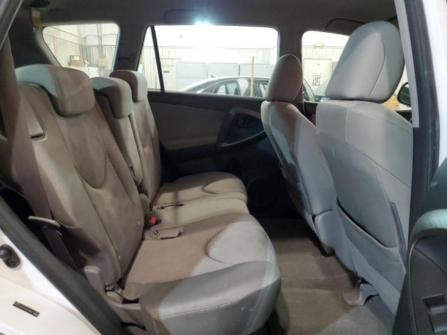 Photo 11 from auction – 2010 TOYOTA RAV4 with VIN JTMBF4DV3AD032326