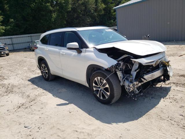 Photo 4 from auction – 2021 TOYOTA HIGHLANDER with VIN 5TDGZRAH0MS047836