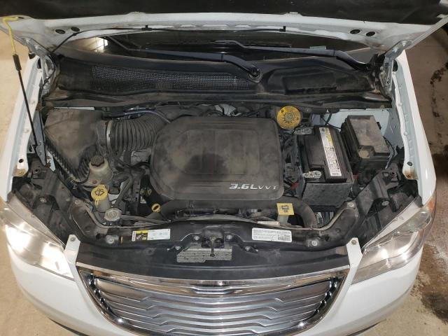 Photo 12 from auction – 2014 CHRYSLER TOWN & COU with VIN 2C4RC1BG4ER402566
